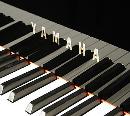 Piano Yamaha được sản xuất ở đâu?