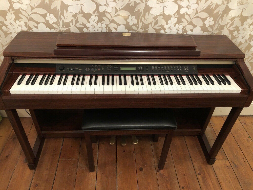 Đàn Piano Điện Yamaha CLP-150