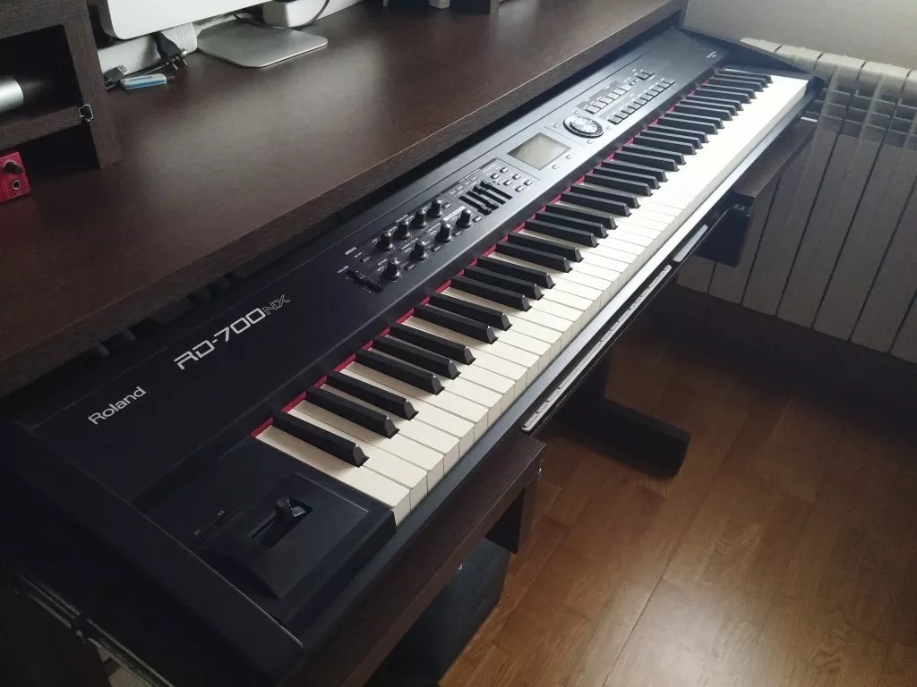 Đàn Piano Điện Roland RD-700NX