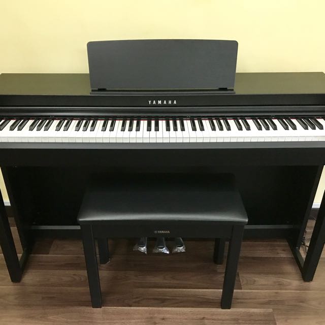 Đàn Piano Yamaha Clavinova CLP-525R