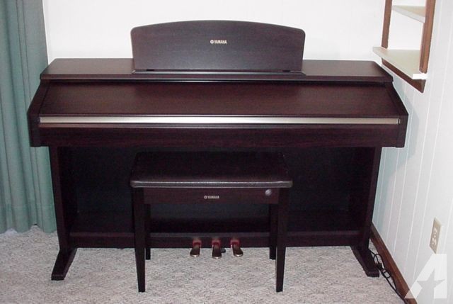 Đàn Piano Điện Yamaha YDP-223